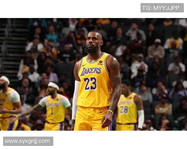 NBA赛季精彩对决：全明星球员表现亮眼 关键时刻逆转战胜对手